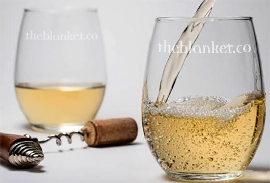 Elegant Outdoor Wine Glasses Pair