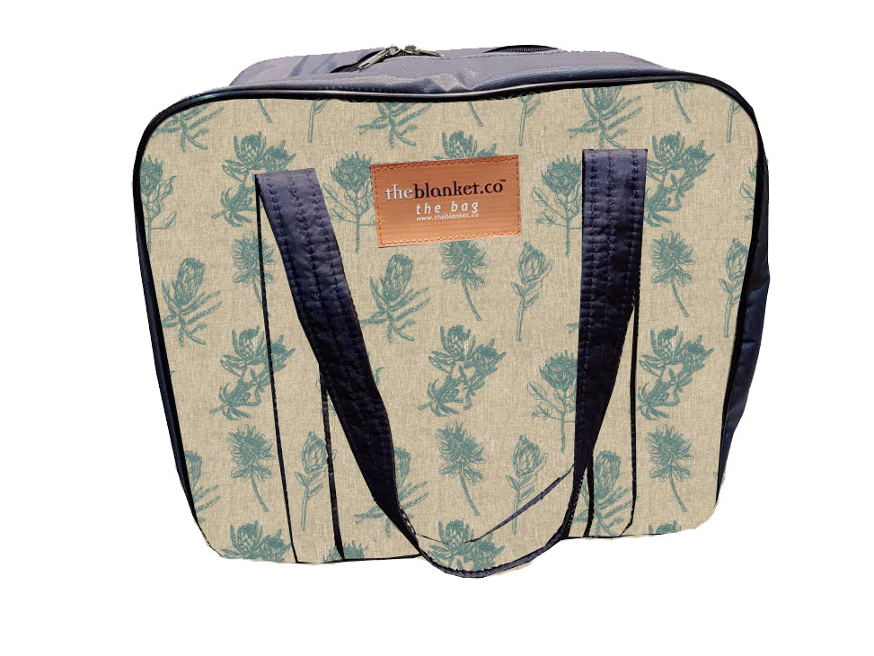 Turquoise Proteas Compartmentalised Picnic Bag