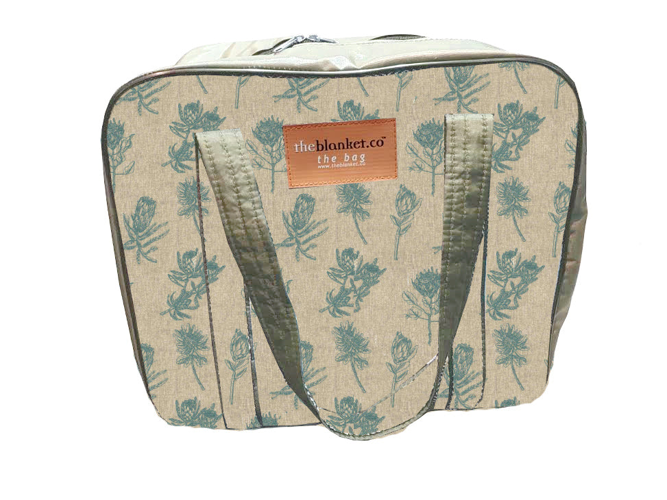 Turquoise Proteas Compartmentalised Picnic Bag